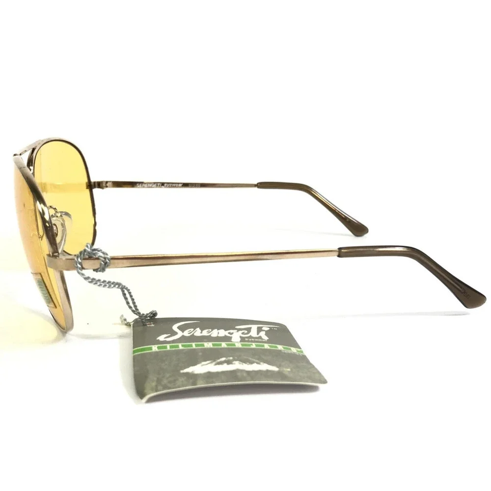 Vintage Serengeti Sunglasses 5123S Mens Gold Aviator Photochromic Kilimanjaro